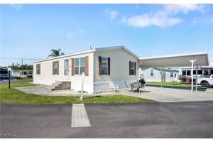 5558 Palm Beach Blvd 283, Fort Myers