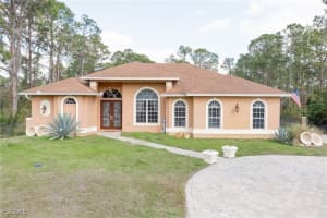 1512 Oak Ave, Lehigh Acres