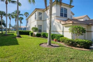 9201 Bayberry Bend 101, Fort Myers