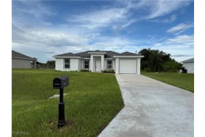 418 Pinehurst Ave, Lehigh Acres