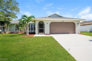 1511 Se 33rd St, Cape Coral