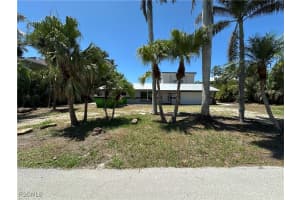 3784 Coquina Dr, Sanibel