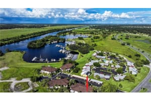 1033 Villa Dr A204, Labelle