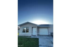 4105 Skyline Blvd, Cape Coral