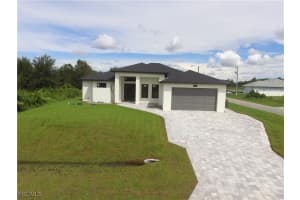4705 Flora Ave S, Lehigh Acres