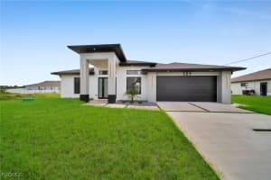 509 Caywood Ave S, Lehigh Acres