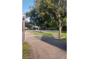 6561 Eastwood Acres Rd, Fort Myers