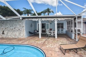 138 Se 30th St, Cape Coral