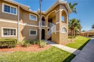 1113 Winding Pines Cir 108, Cape Coral