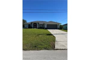 3025 Sw 8th Pl, Cape Coral