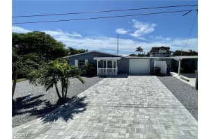 2351 Oleander St, St James City 2351 Oleander St, St James City
