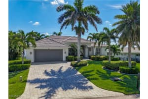 5257 Nautilus Dr, Cape Coral