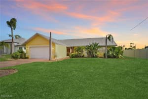 115 Sw 12th Ter, Cape Coral
