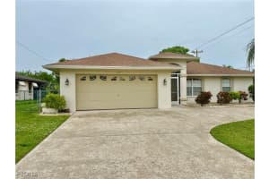 1618 Se 8th St, Cape Coral