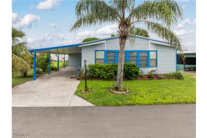 9266 Desoto Dr, North Fort Myers