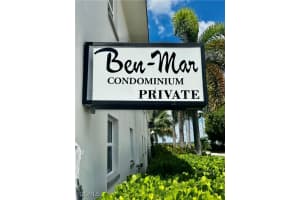 2590 1st St N 113, Fort Myers