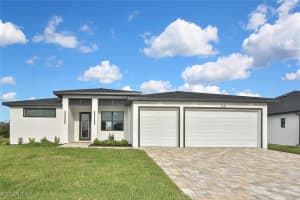 310 Sw 26th Ave, Cape Coral