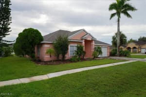1502 Scholar Ct, Lehigh Acres