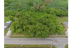 2722 Ford St, Fort Myers