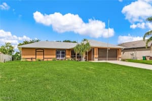 2307 Sw 21st Ter, Cape Coral