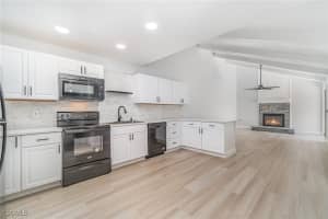 17287 Timber Oak Ln, Fort Myers