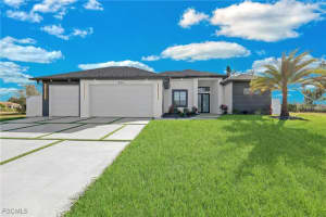 234 Sw 26th St, Cape Coral