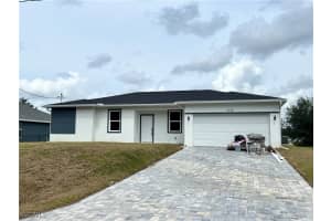 2718 Helen Pl, Lehigh Acres