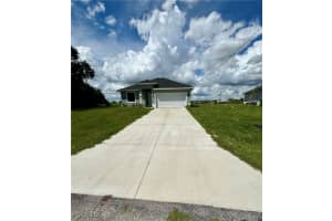 7015 Jolly Cir, Labelle