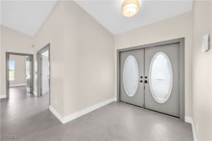 345 Ne 17th St, Cape Coral