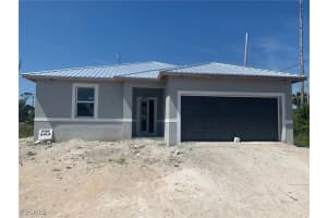 8012 Spice Ct, Labelle