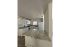 324 Palmetto Dr, Cape Coral