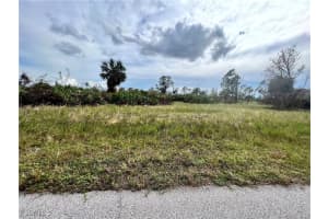 27 Dorisan Ct, Placida