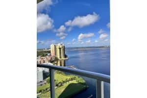 3000 Oasis Grand Blvd 2307, Fort Myers