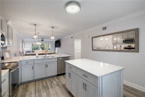 3021 Sandpiper Bay Cir E106, Naples