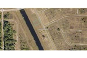 607 Raleigh Dr, Labelle