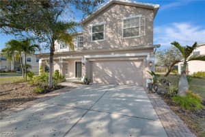 8860 Falcon Pointe Loop, Fort Myers