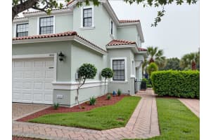 14764 Pinnacle Pl, Naples