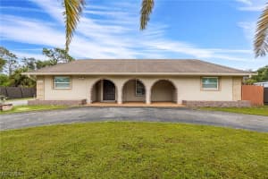 17200 E Lake Dr, North Fort Myers