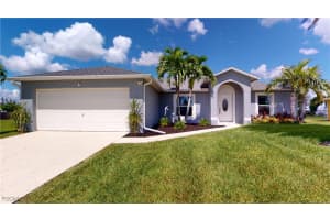 2105 Ne 20th St, Cape Coral