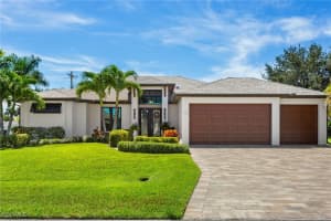 1732 Sw 51st St, Cape Coral