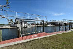 16 Nancy Ln, Fort Myers Beach 16 Nancy Ln, Fort Myers Beach