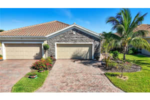 8290 Venetian Pointe Dr, Fort Myers