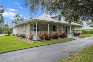 90 24th Ave Ne, Naples
