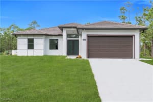 1689 Palmetto Ave, Lehigh Acres