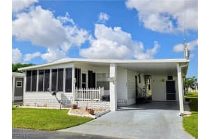 836 Peaceful Dr, North Fort Myers