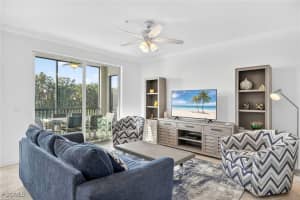 6046 National Blvd 437, Ave Maria