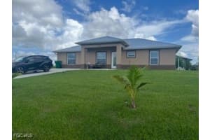 9035 W Crow Cir, Labelle