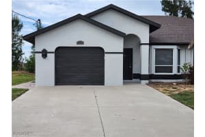1119 Gleason Pkwy, Cape Coral