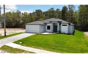 2200 Sw 32nd St, Cape Coral