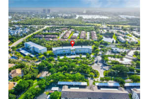 14831 Park Lake Dr 208, Fort Myers